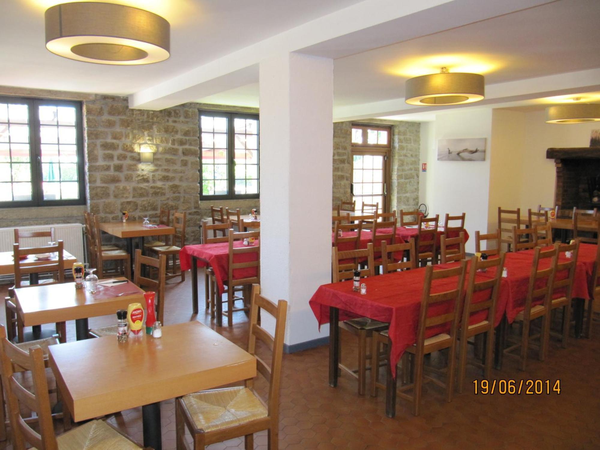 Auberge Le Guinefort Léhon Eksteriør bilde